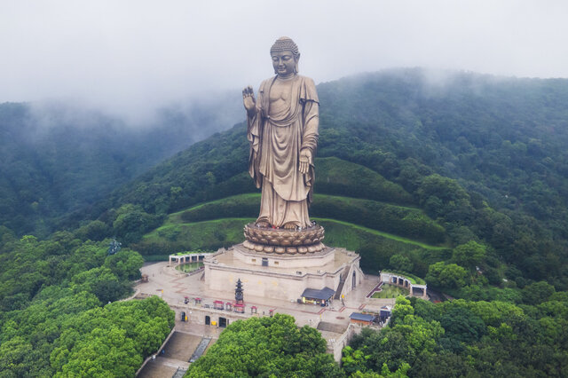 铸铜雕塑的制作工艺_铸塑工艺制作铜雕图片_铸铜雕塑制作流程