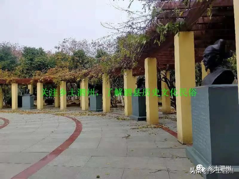 铸铜雕塑翻新_铜铸雕塑定做_雕塑铸铜过程